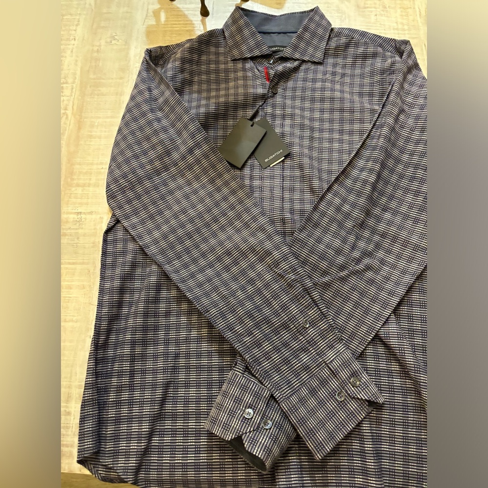 New with tags Mens Bugatchi Medium Shaped Fit Shirt